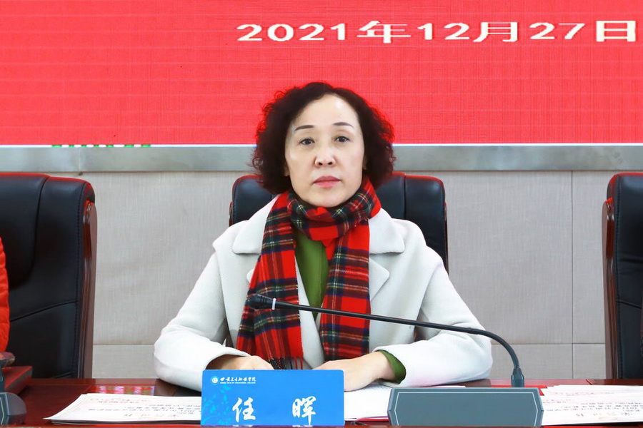 1208B8A1B8185487B9E717335BD50AA8_750_750_调整大小.jpg
